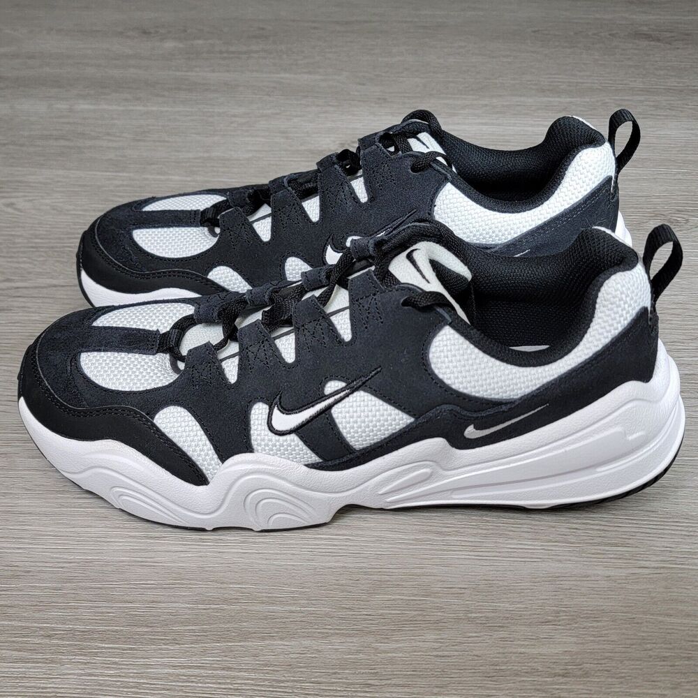 Nike Men's Tech Hera Lifestyle Athletic Sneakers Size 10 White Black FJ9532-101